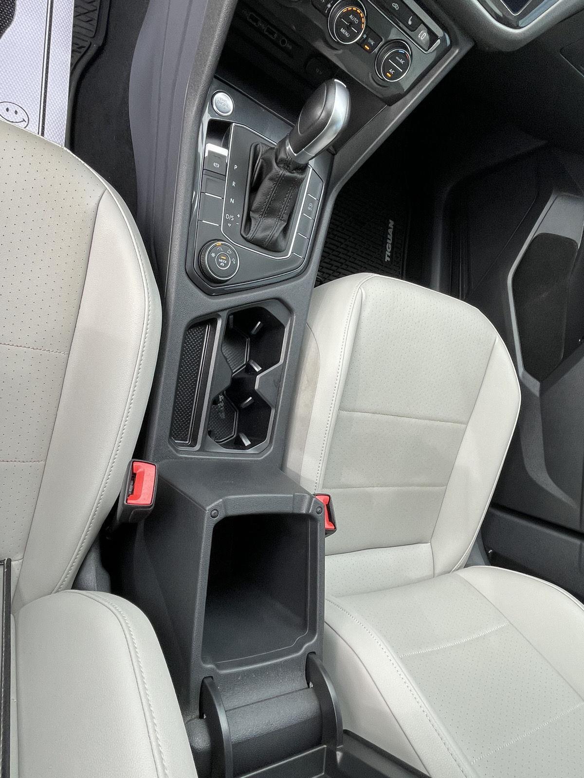 Vehicle photo 15