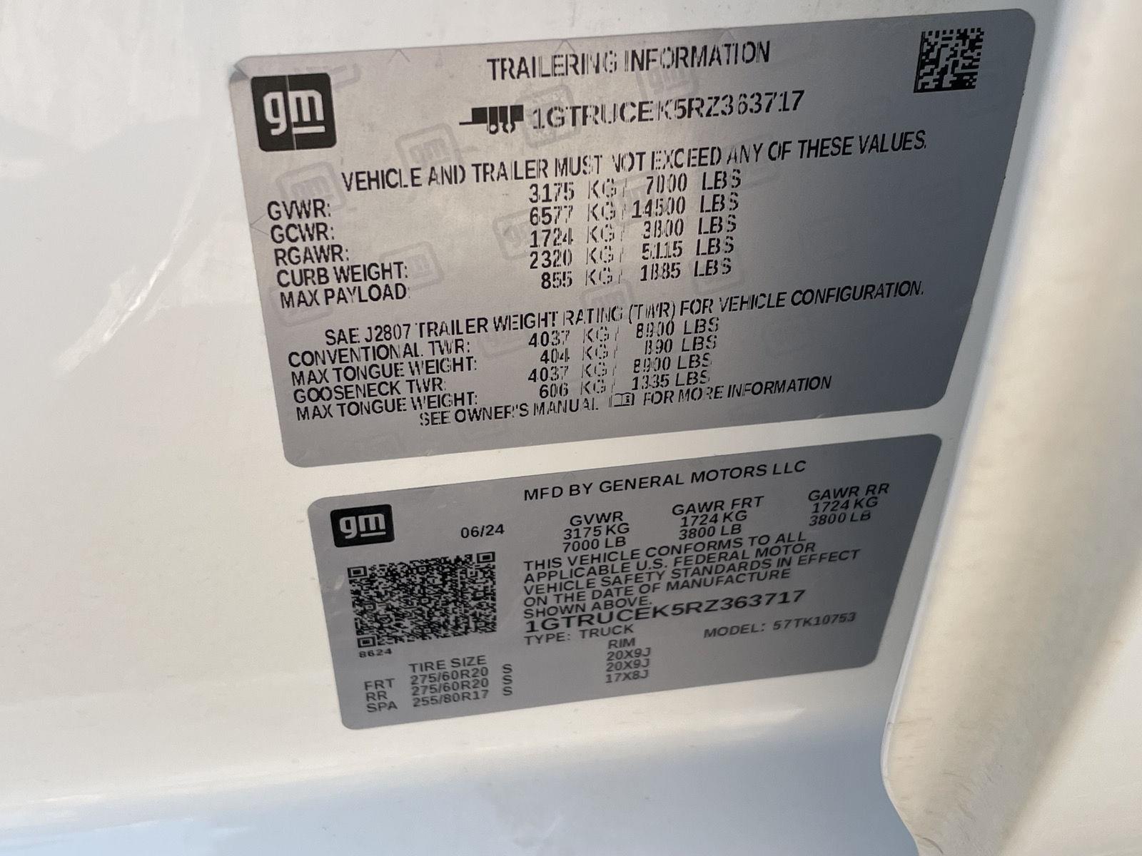 Vehicle photo 11