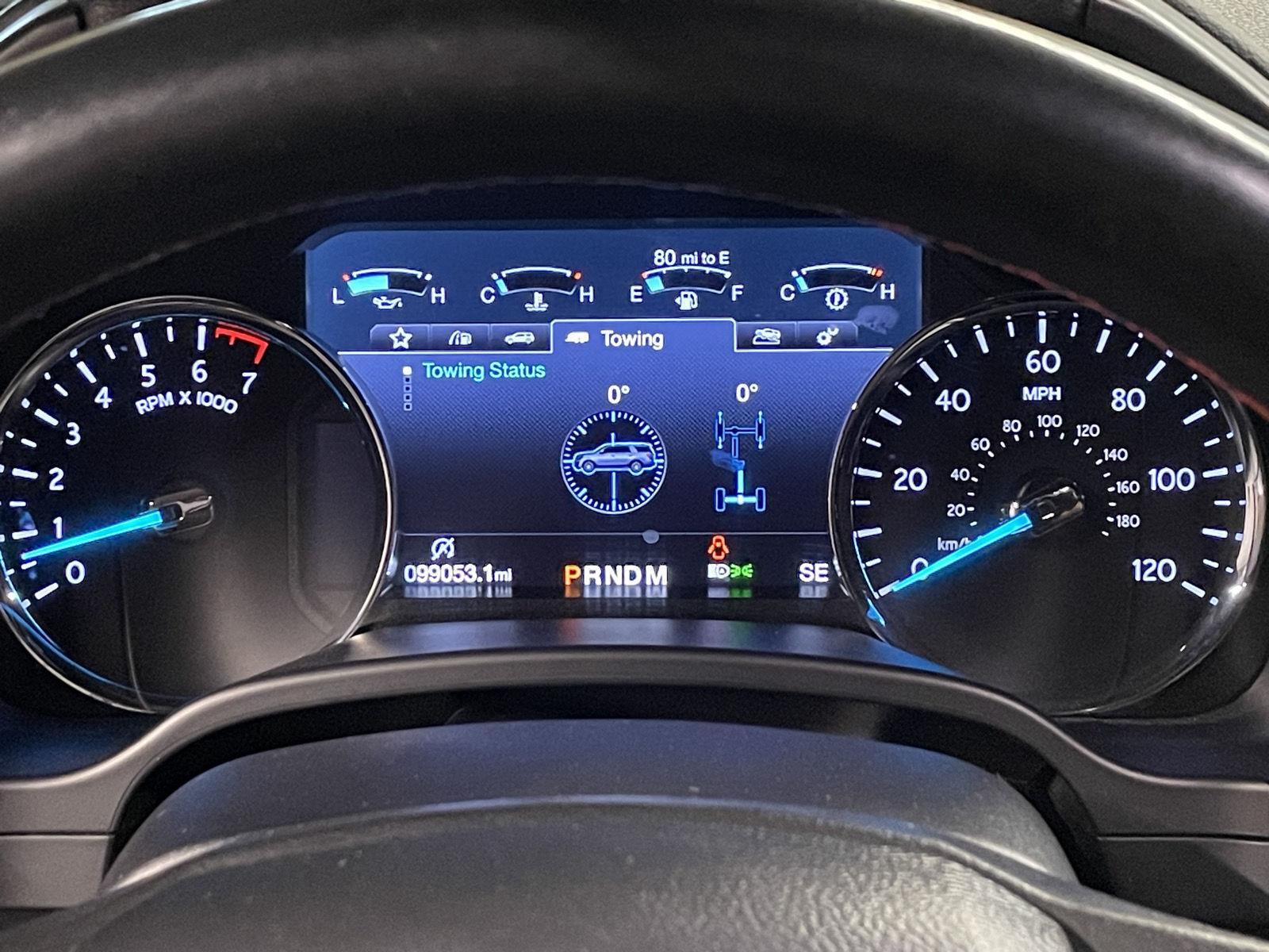 Vehicle photo 3