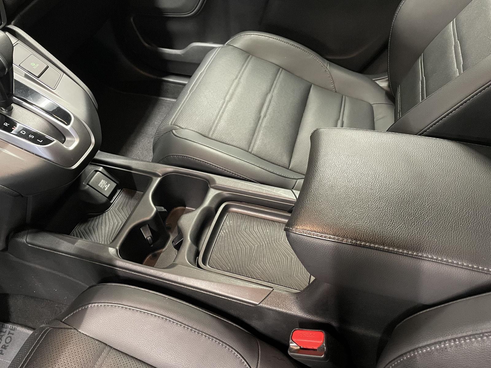 Vehicle photo 15