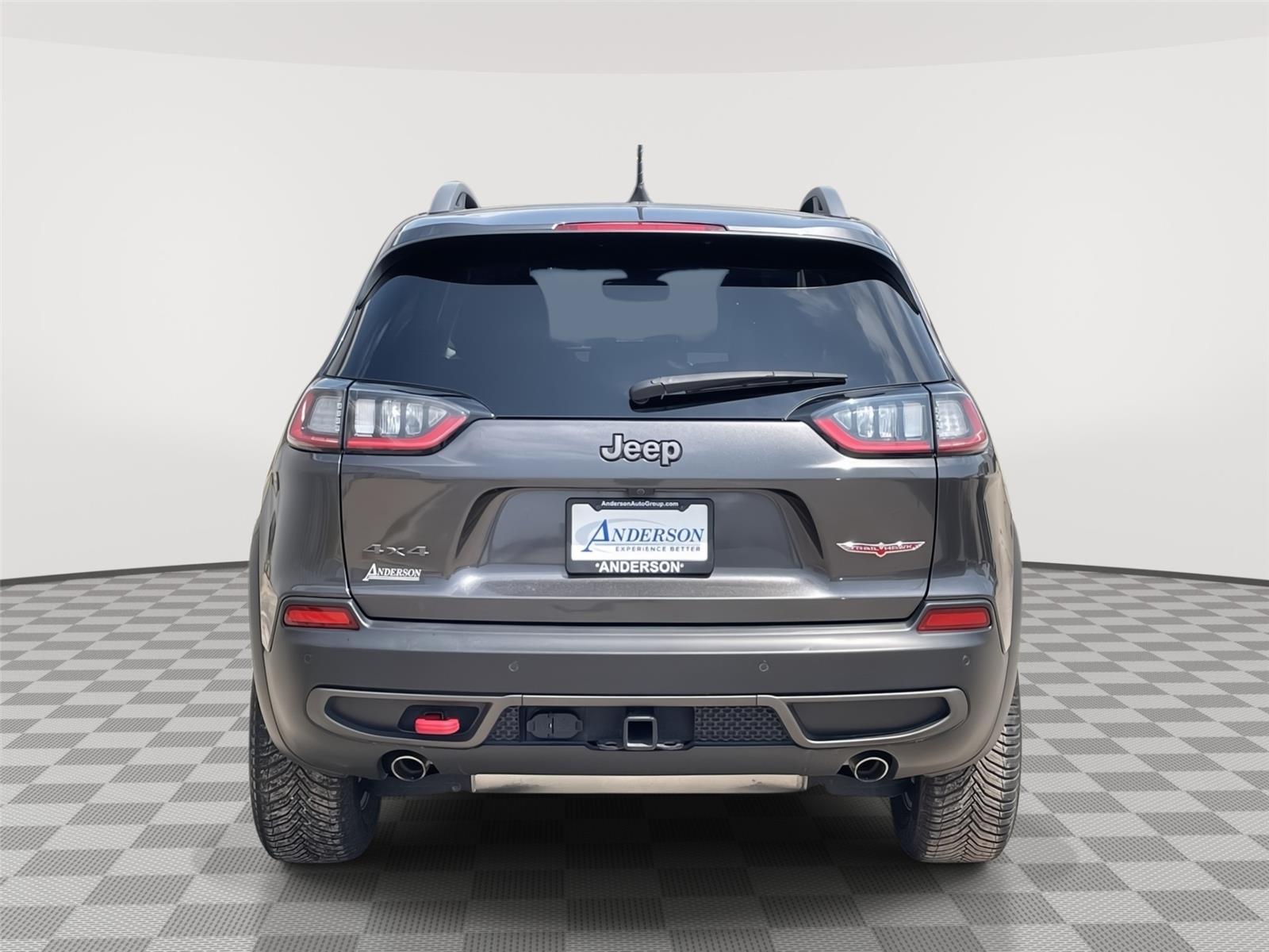 Vehicle photo 5