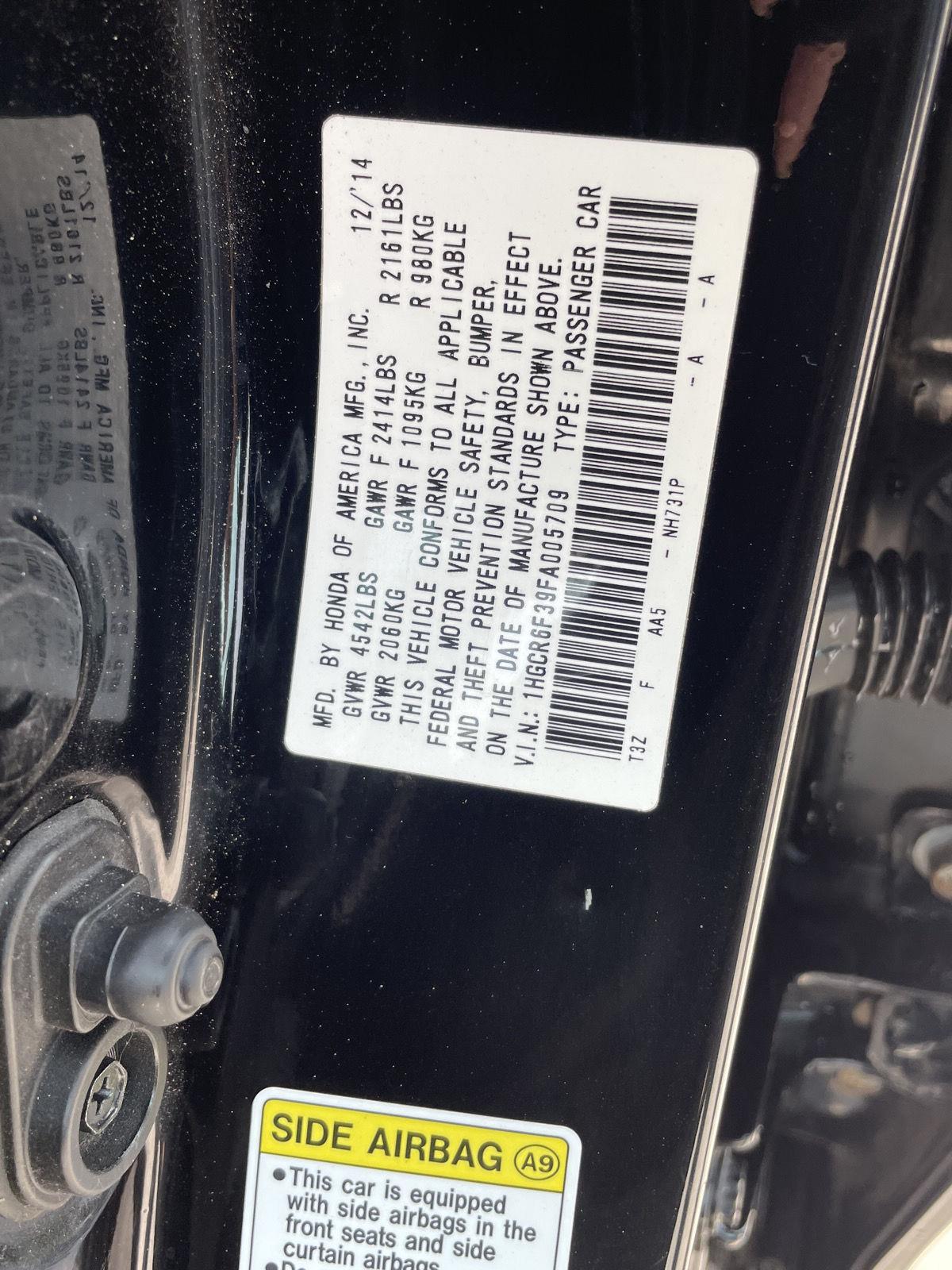 Vehicle photo 10