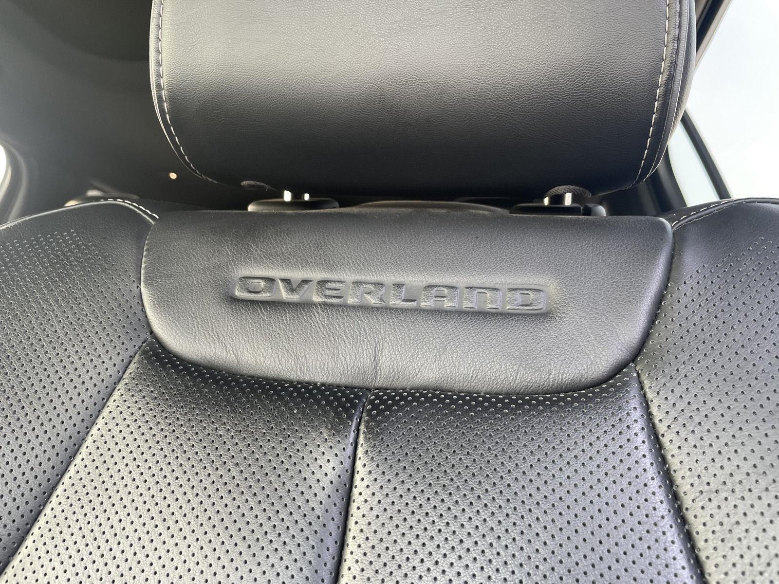 Vehicle photo 20