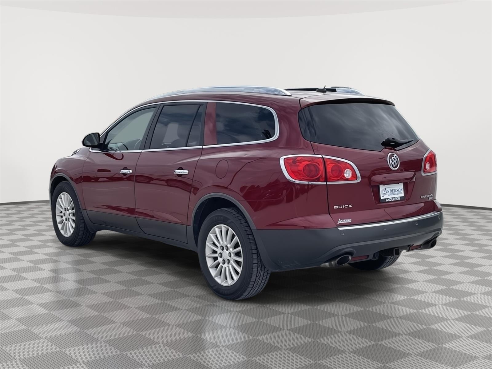 Vehicle photo 4