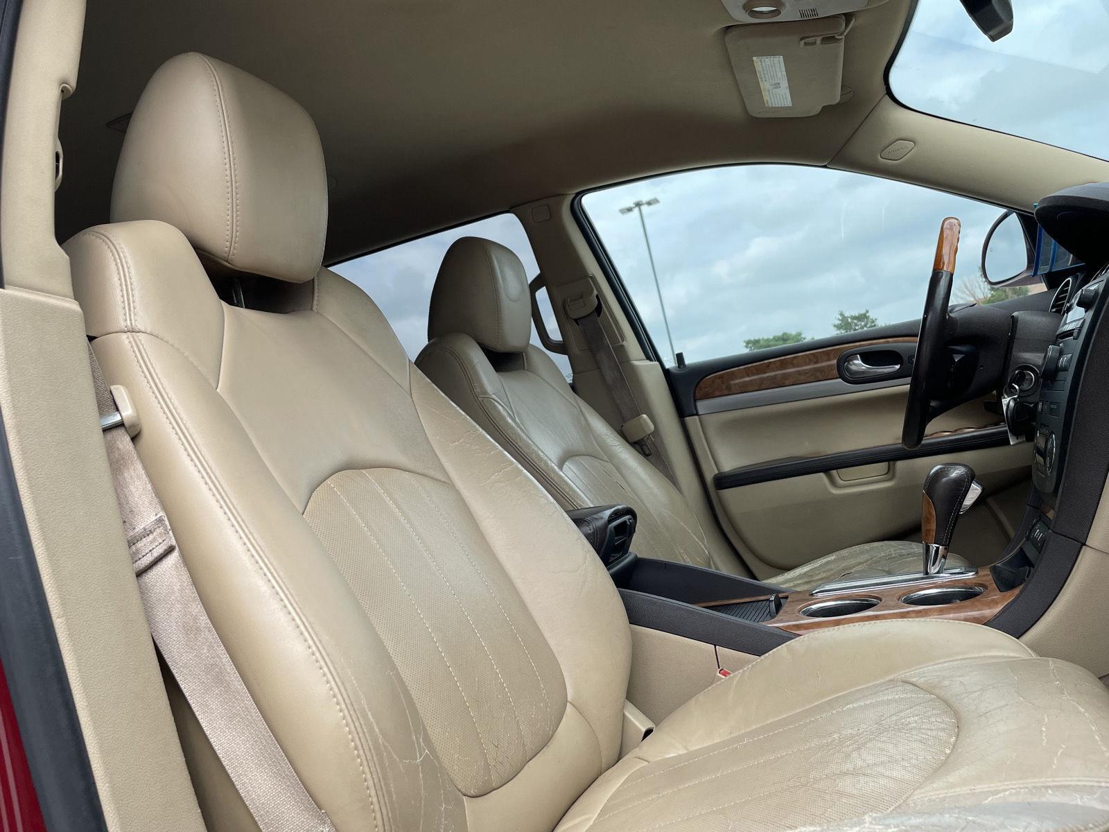 Vehicle photo 21