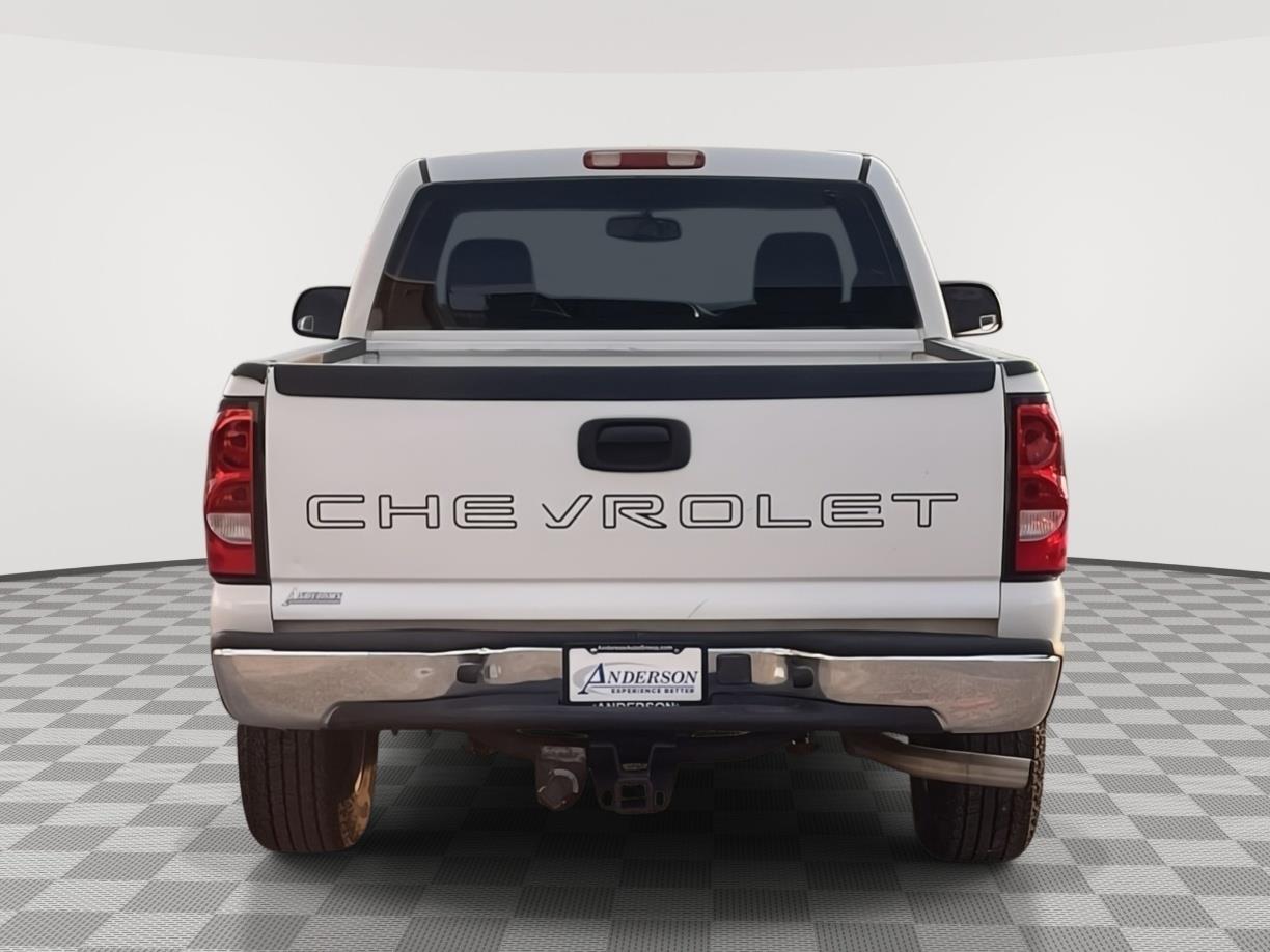 Vehicle photo 5