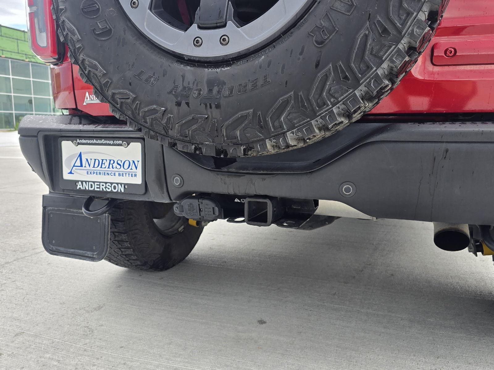 Vehicle photo 22