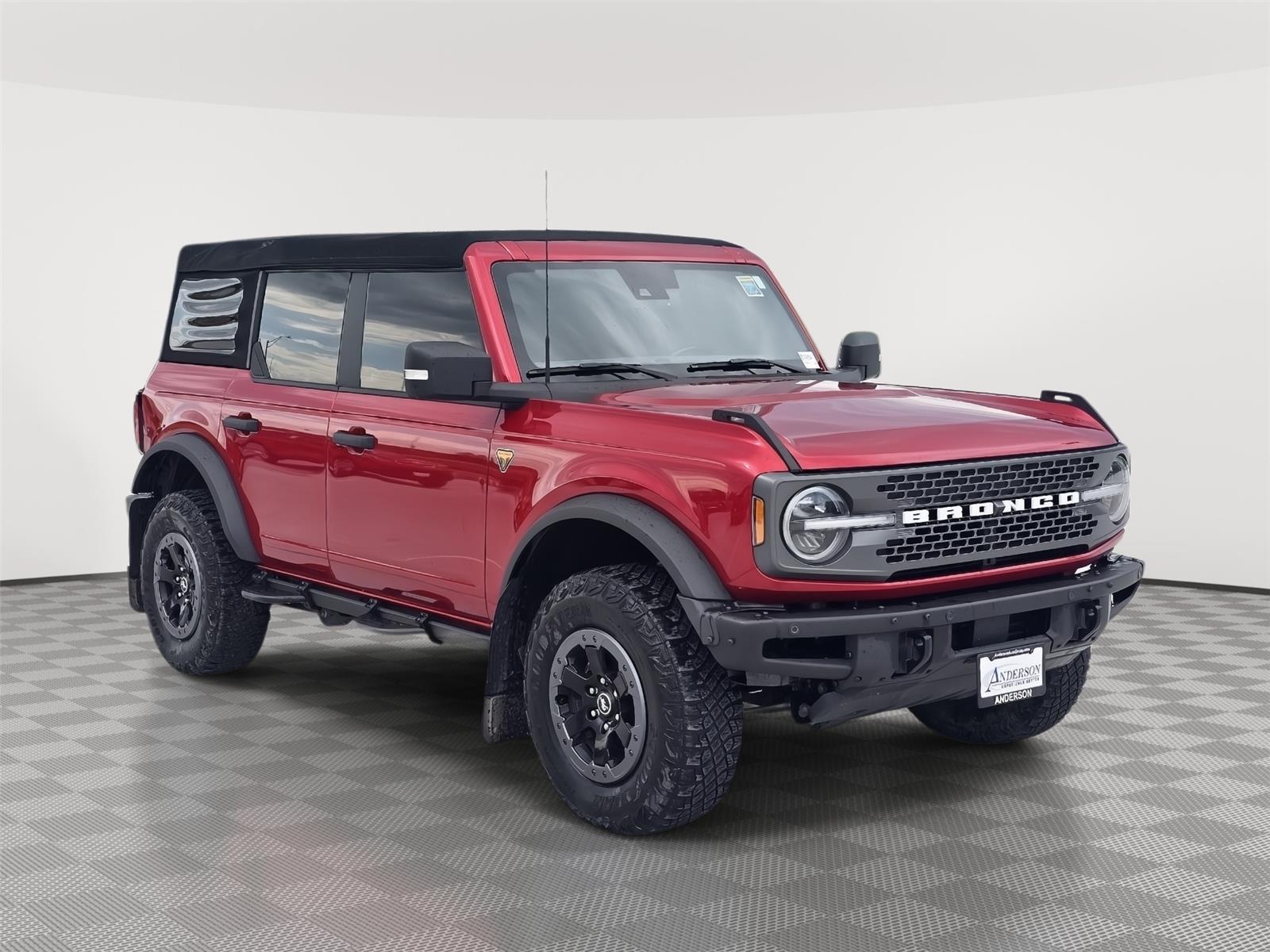 Vehicle photo 8