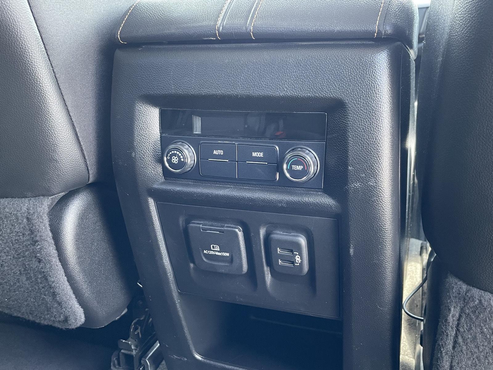 Vehicle photo 22