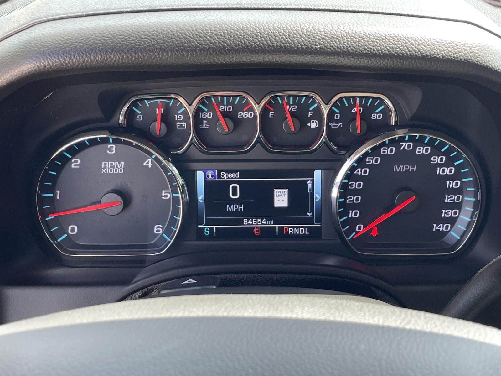 Vehicle photo 3
