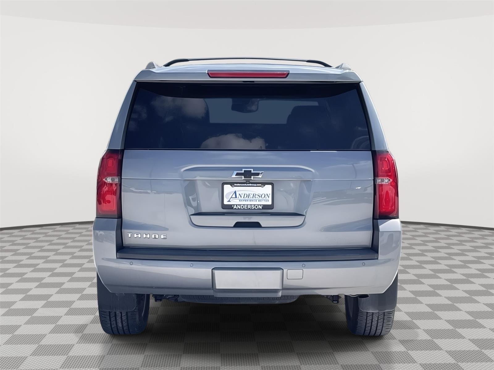 Vehicle photo 5