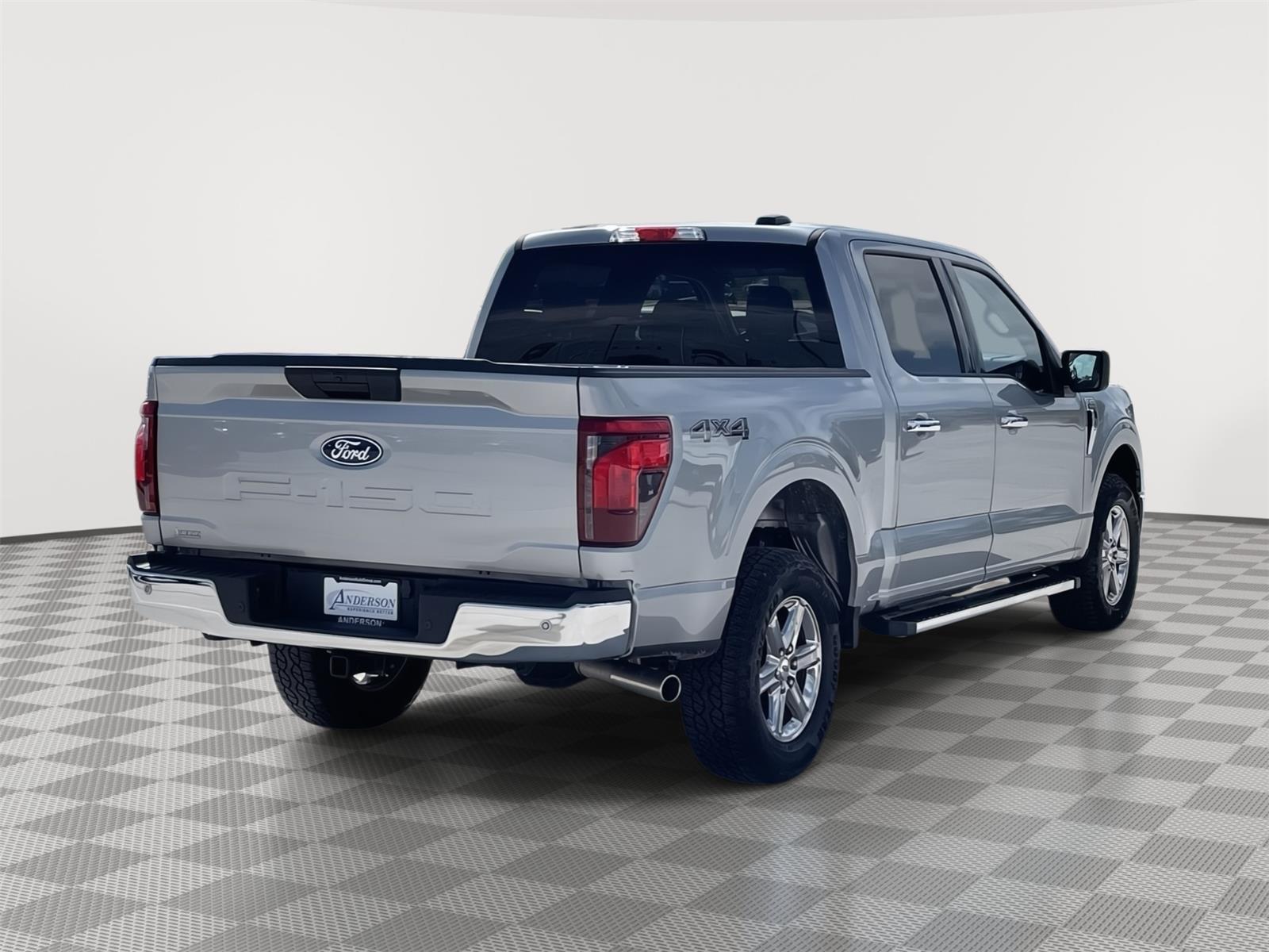 Vehicle photo 6