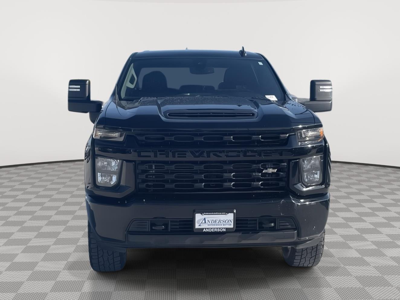Vehicle photo 9