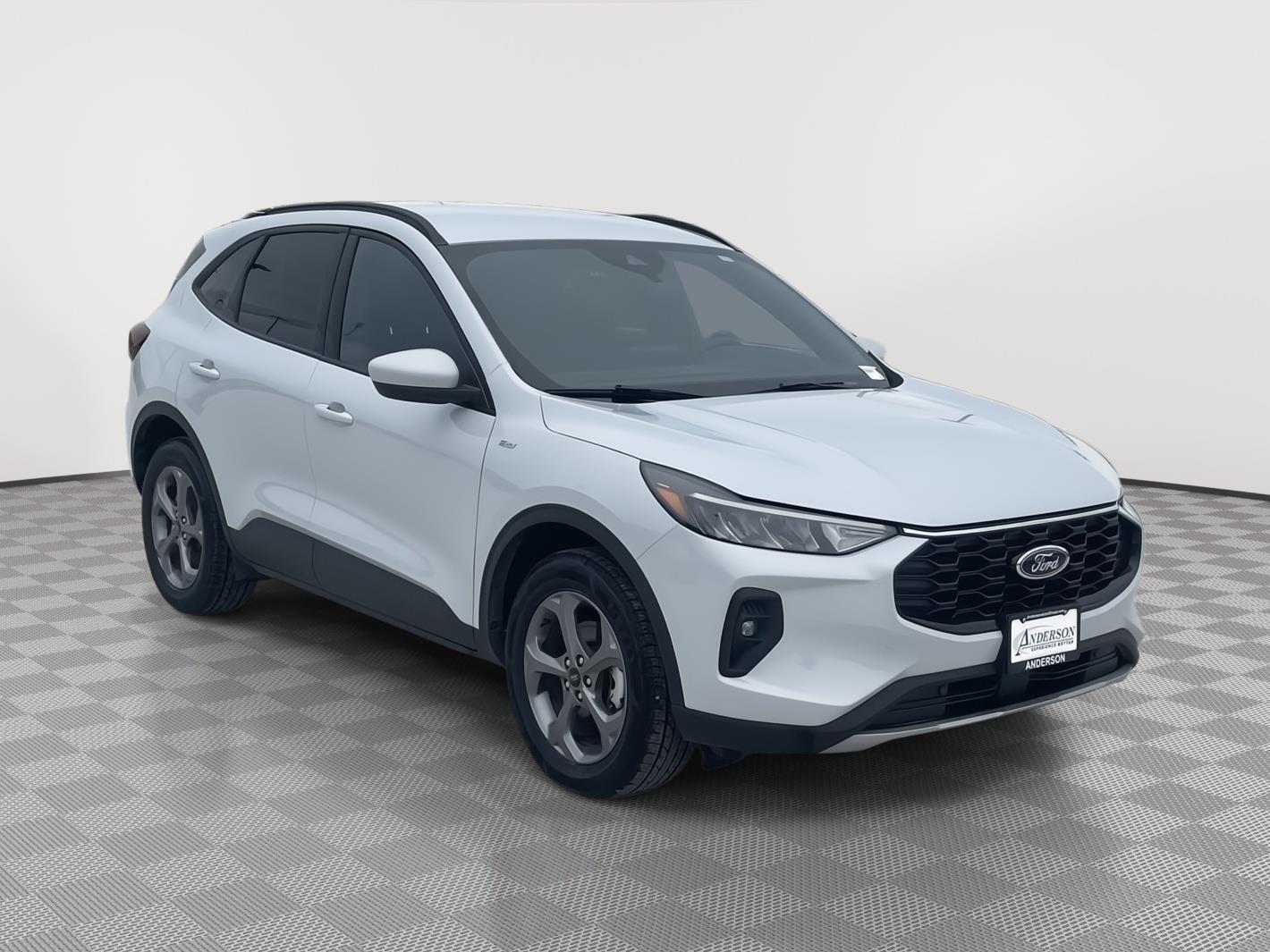Vehicle photo 8