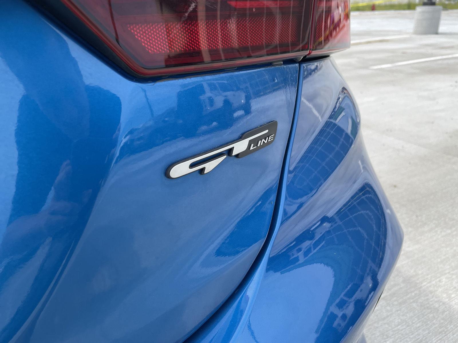 Vehicle photo 20