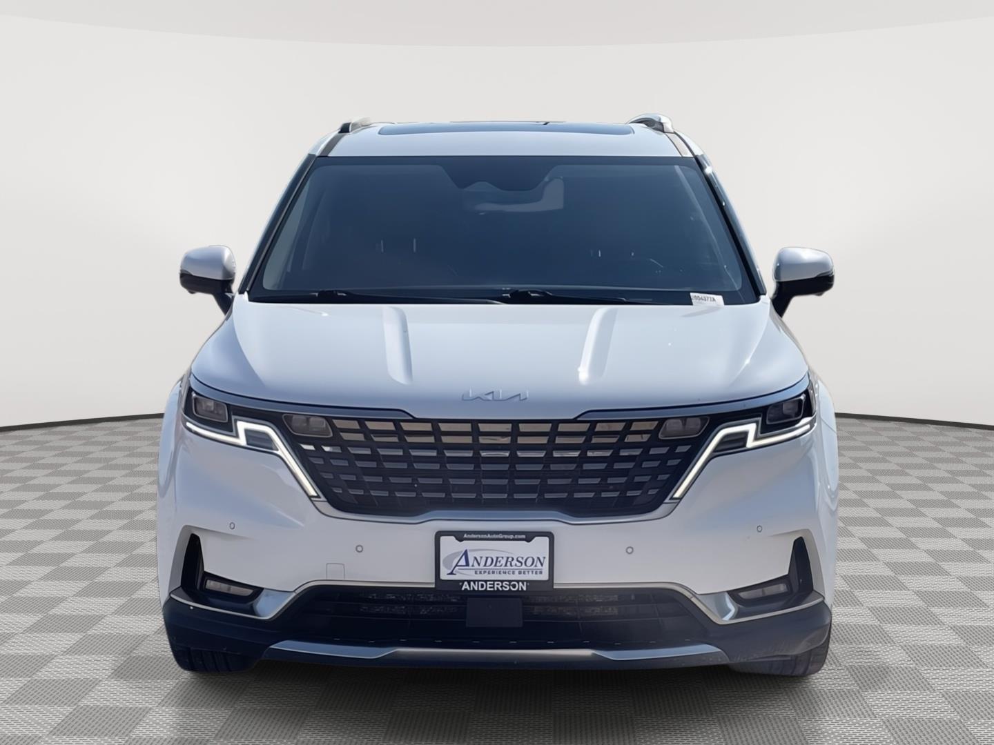 Vehicle photo 9