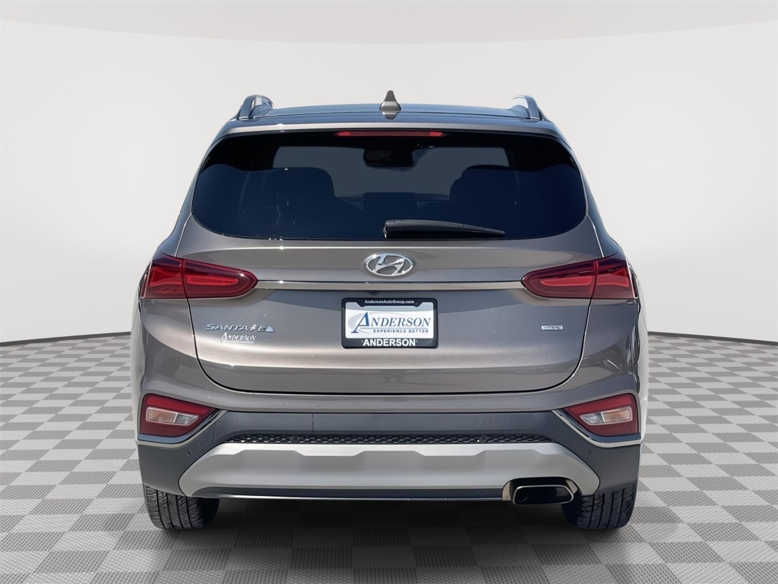 Vehicle photo 5