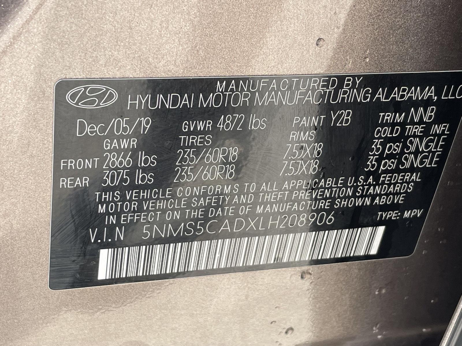 Vehicle photo 10