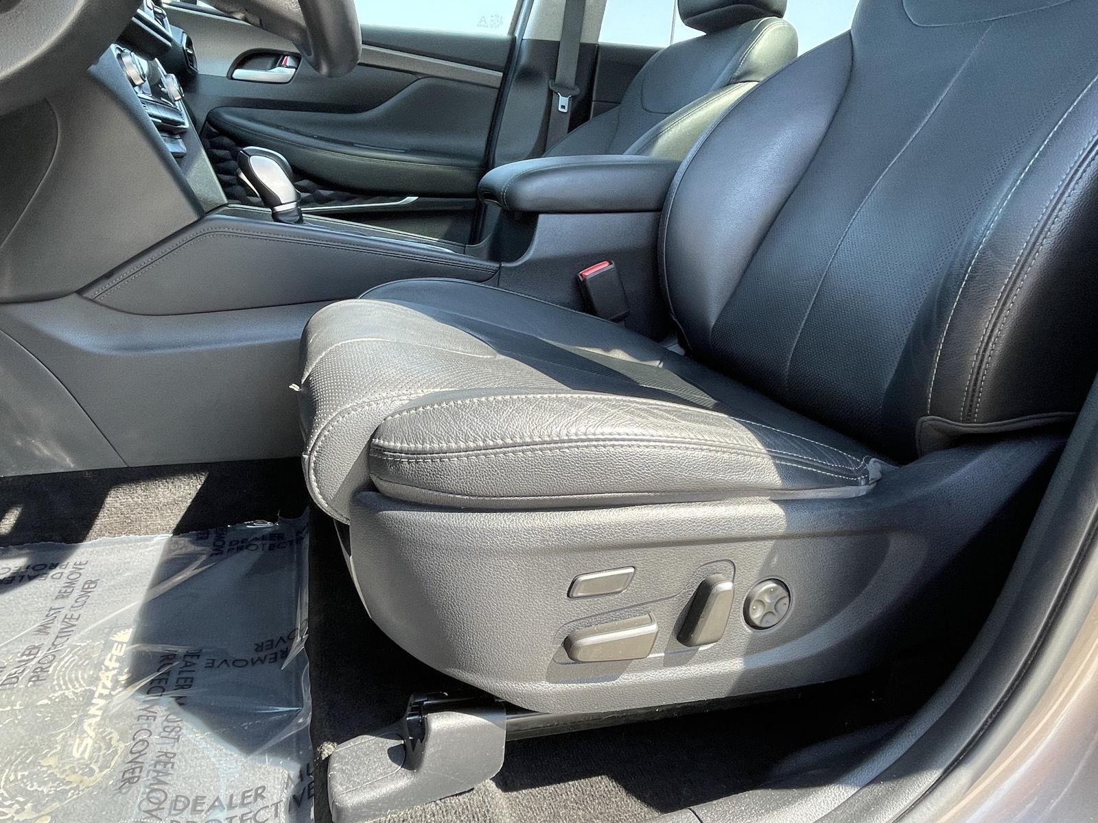 Vehicle photo 18