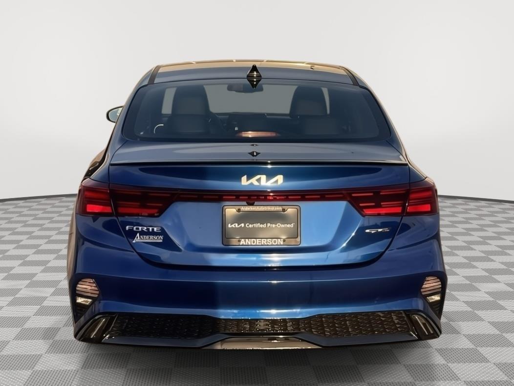 Vehicle photo 5