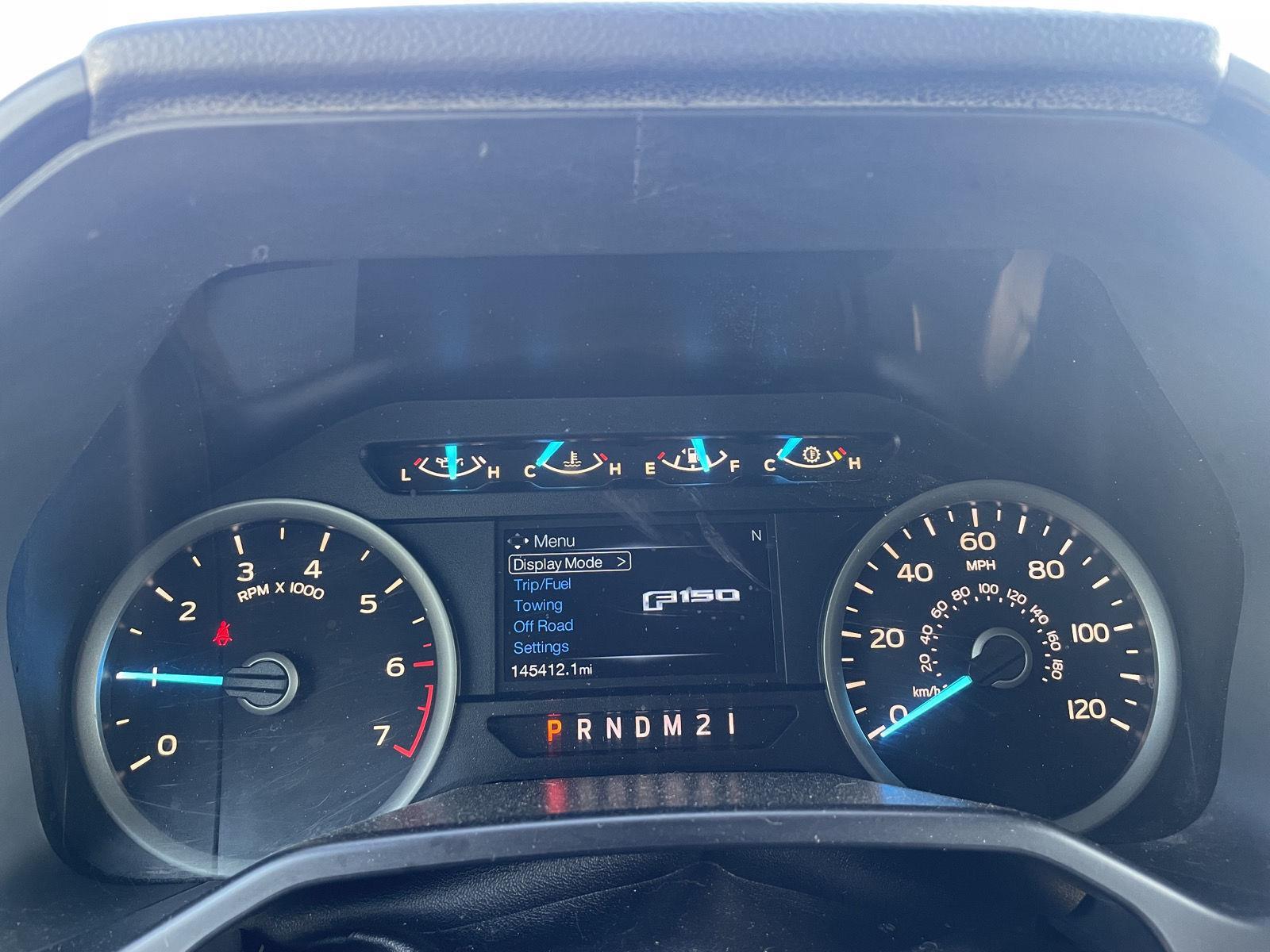 Vehicle photo 3