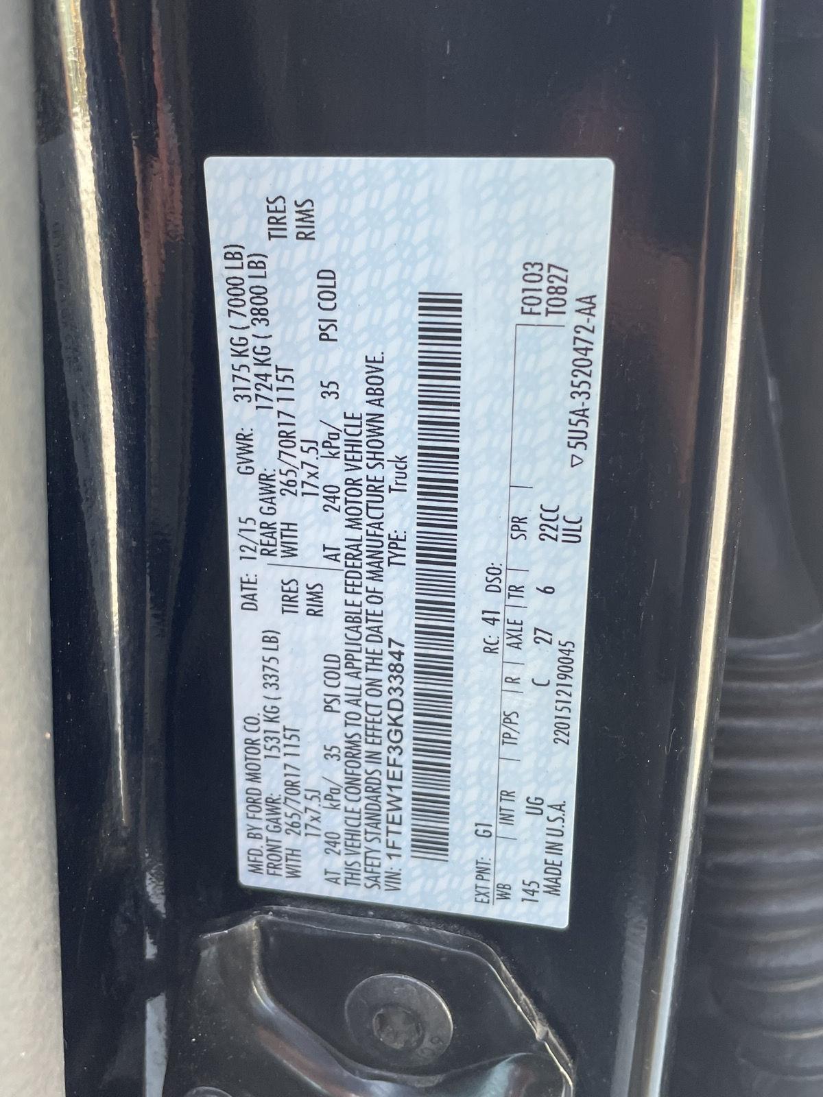 Vehicle photo 11