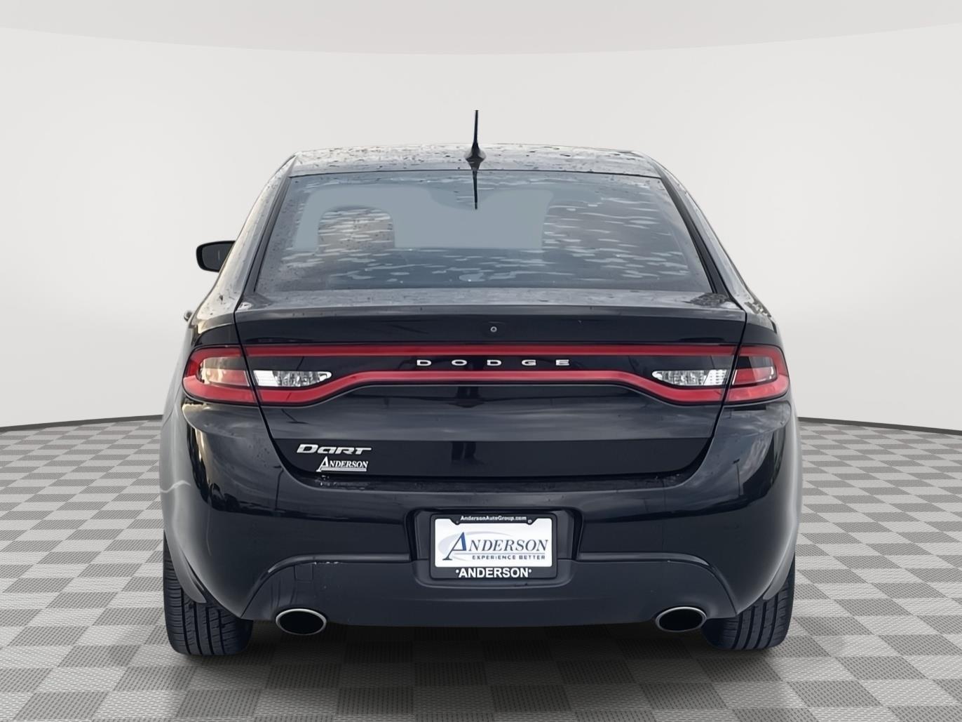 Vehicle photo 5