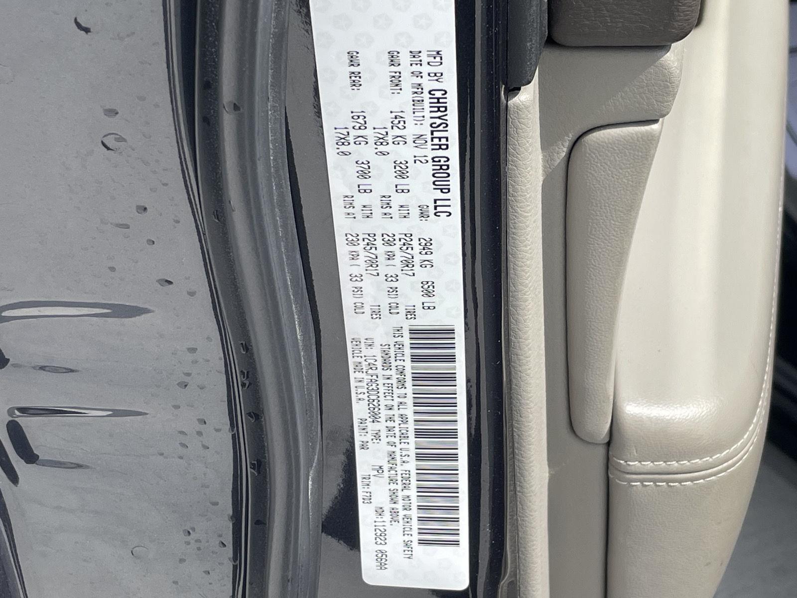 Vehicle photo 11