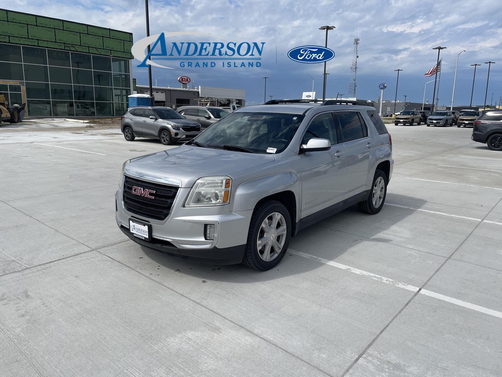 Vehicle photo 1