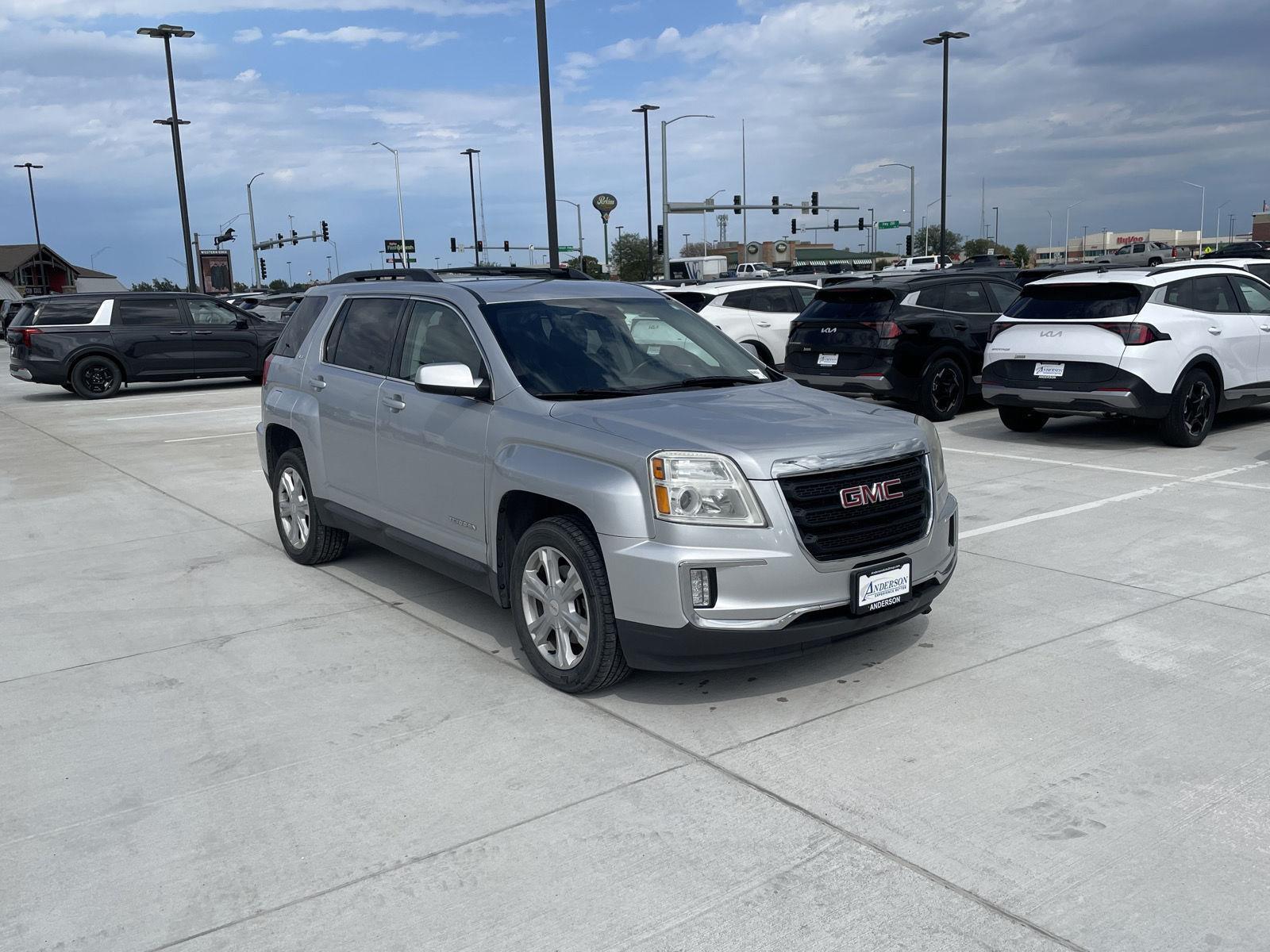 Vehicle photo 8