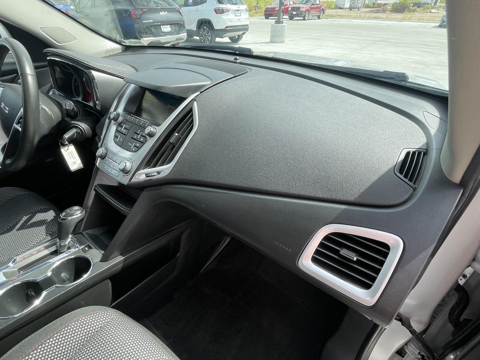 Vehicle photo 19