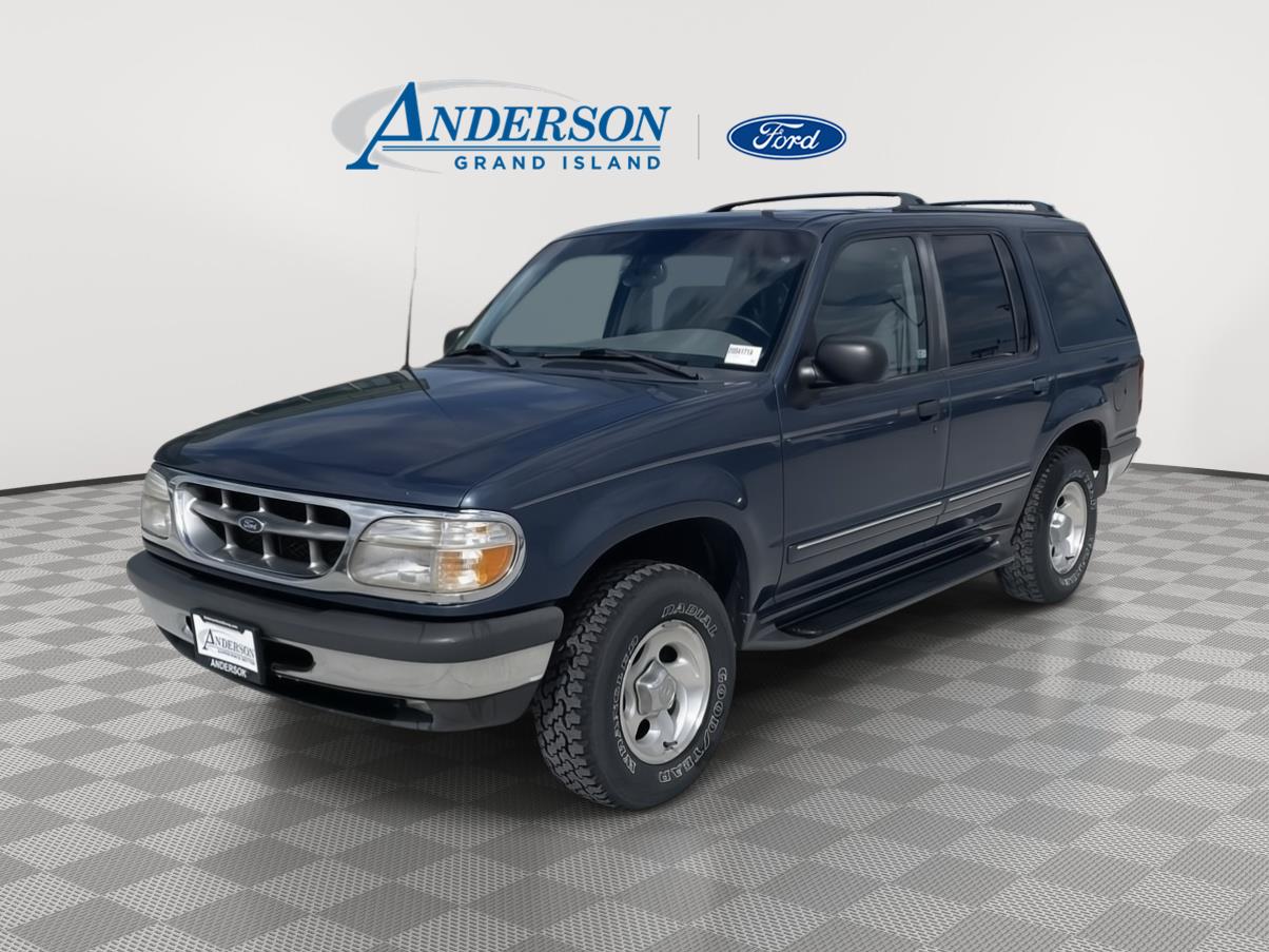 Vehicle photo 1
