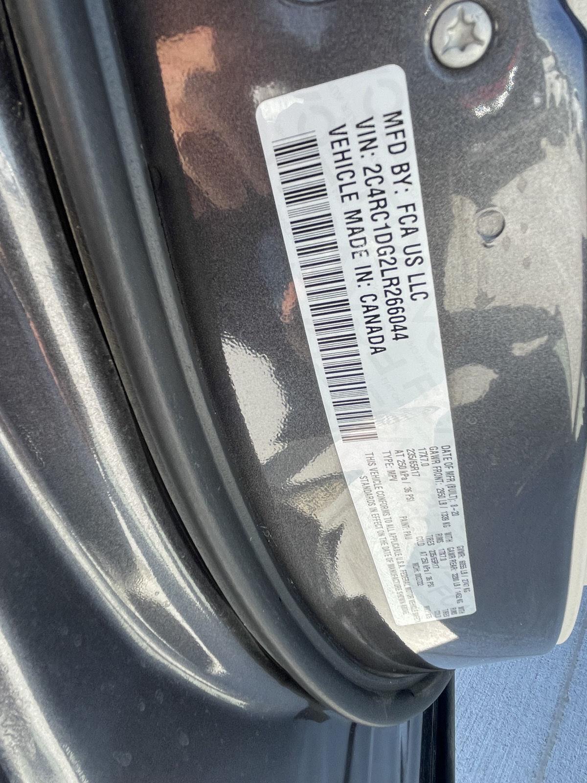 Vehicle photo 11