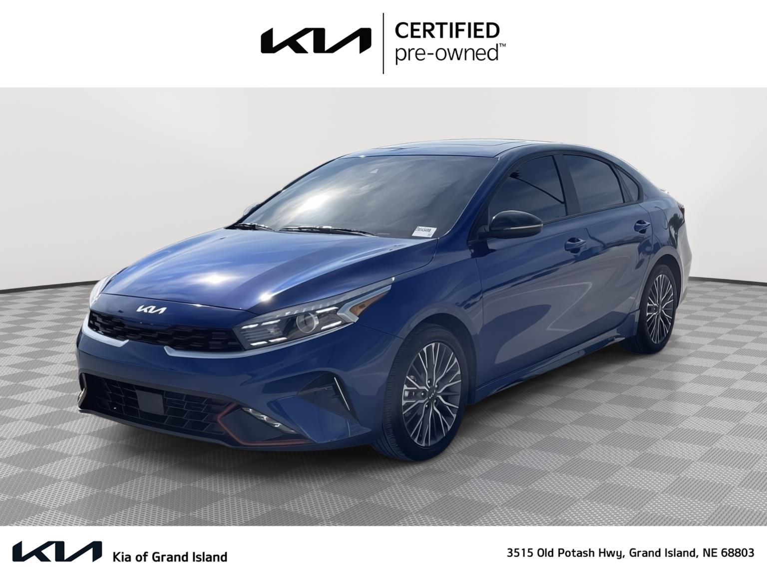 Vehicle photo 1