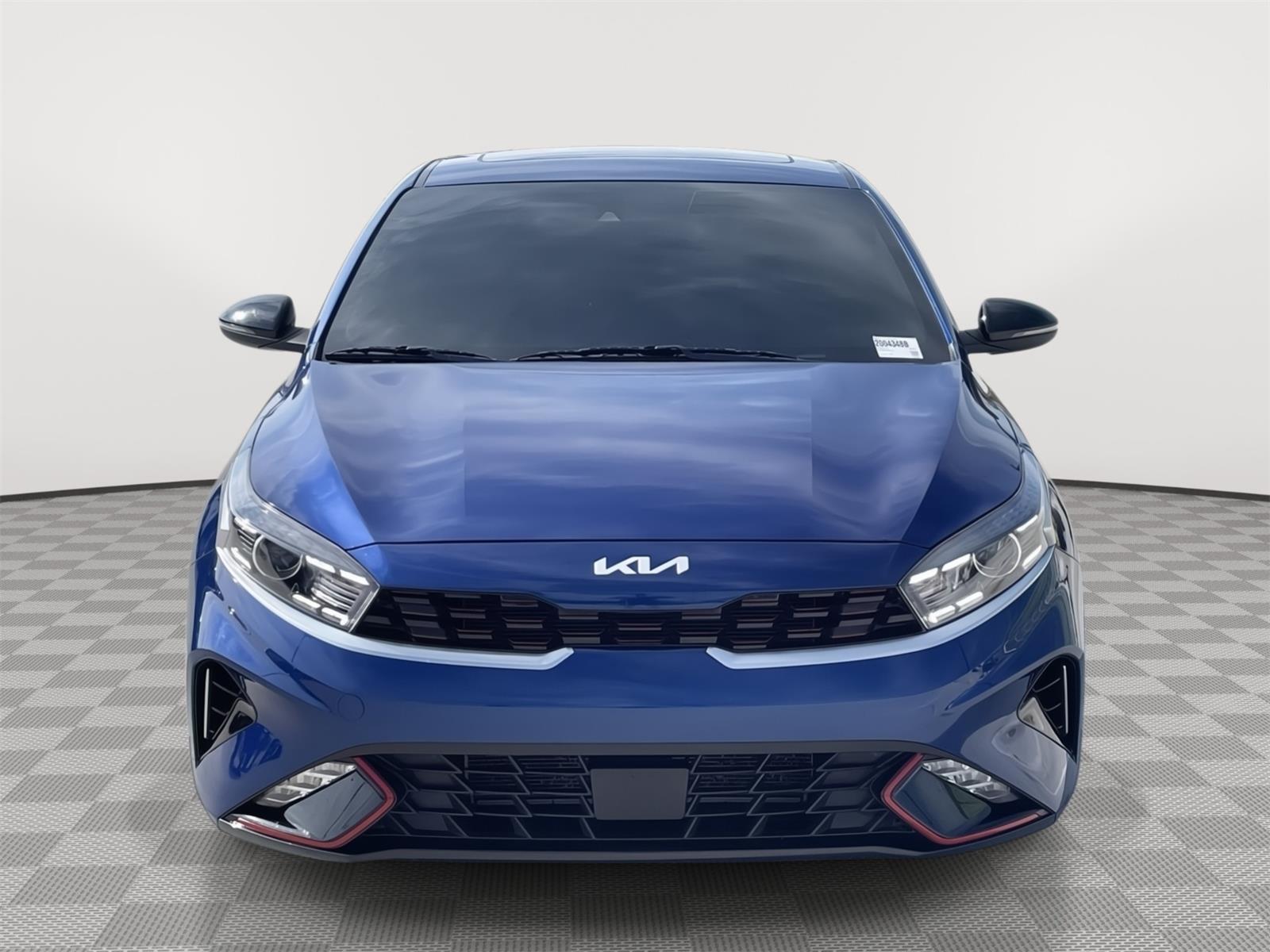 Vehicle photo 9