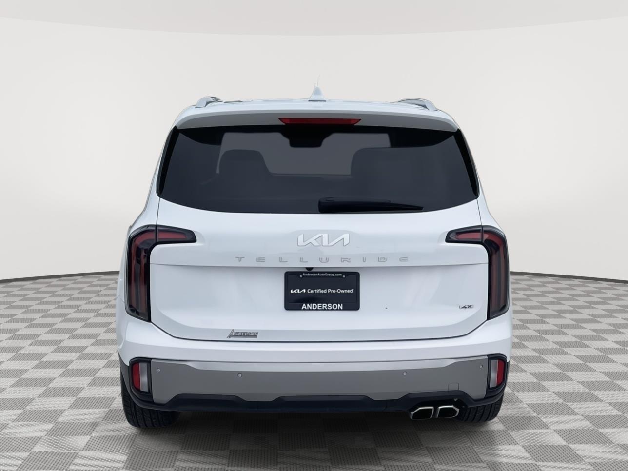 Vehicle photo 5