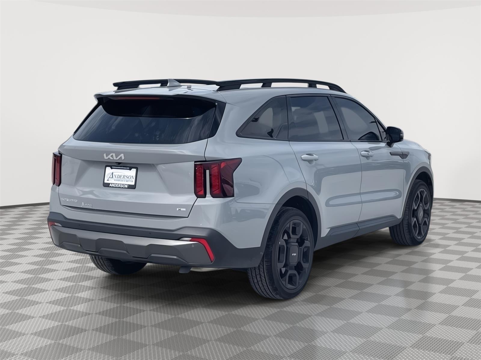 Vehicle photo 6