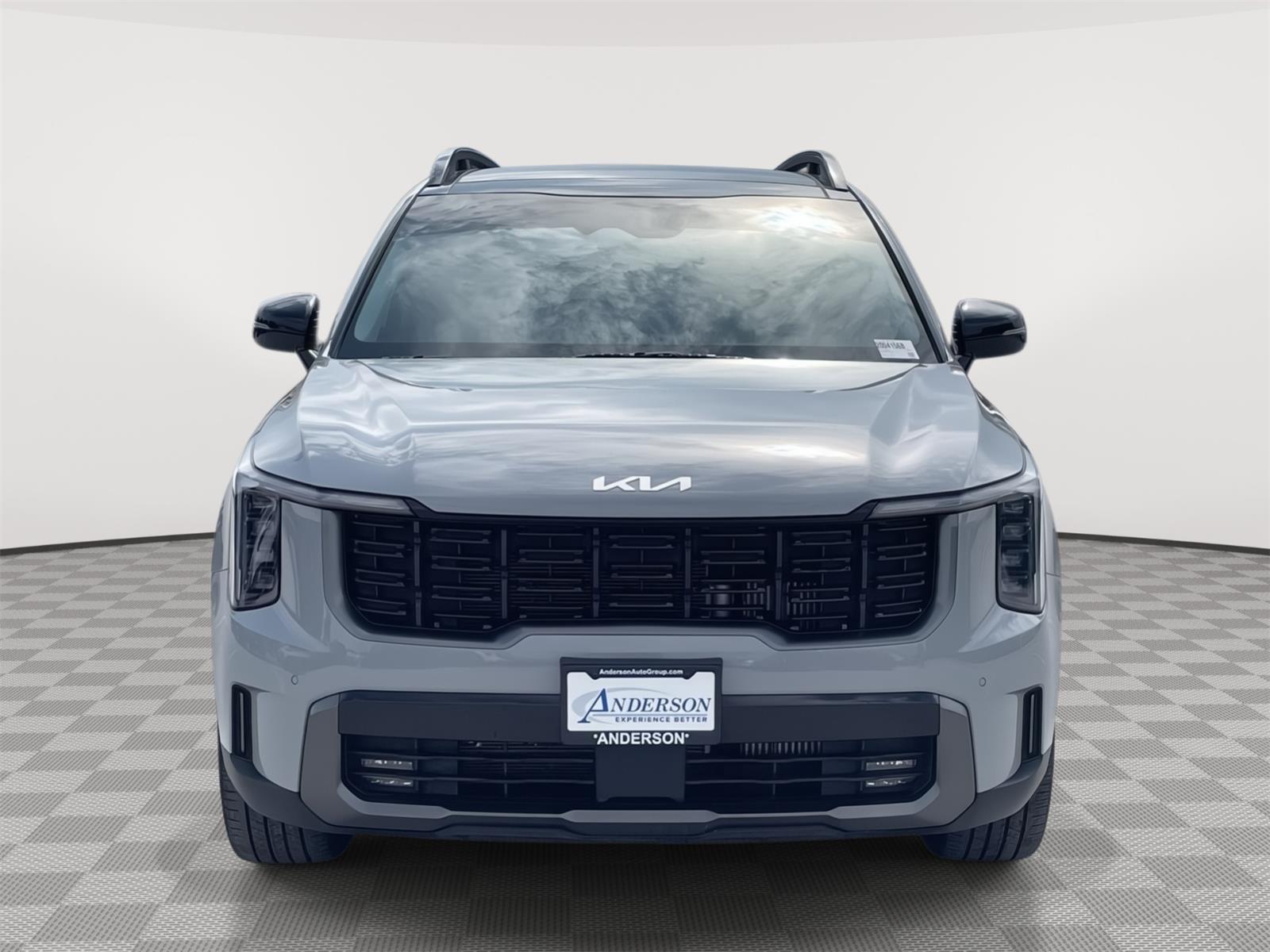 Vehicle photo 9