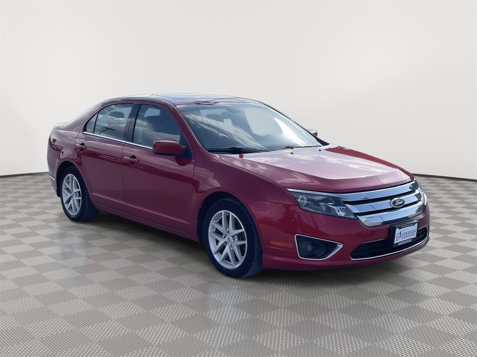Vehicle photo 8