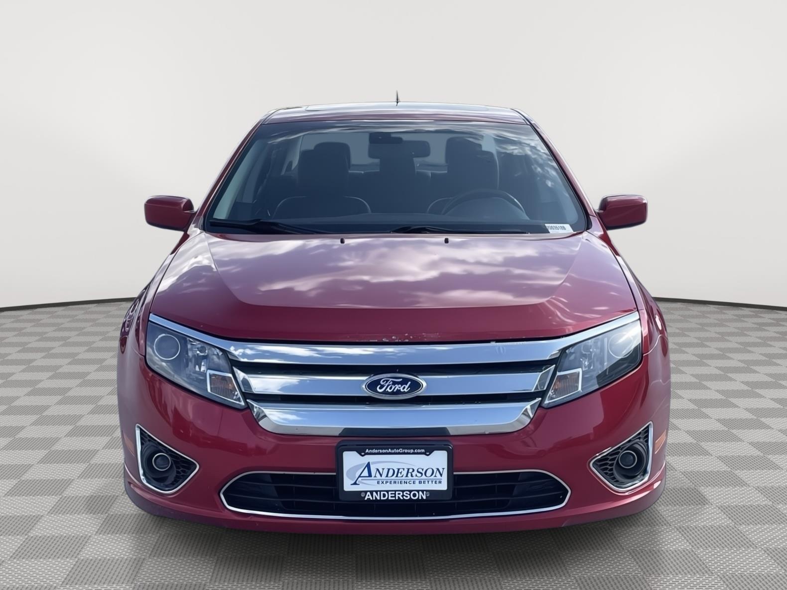 Vehicle photo 9
