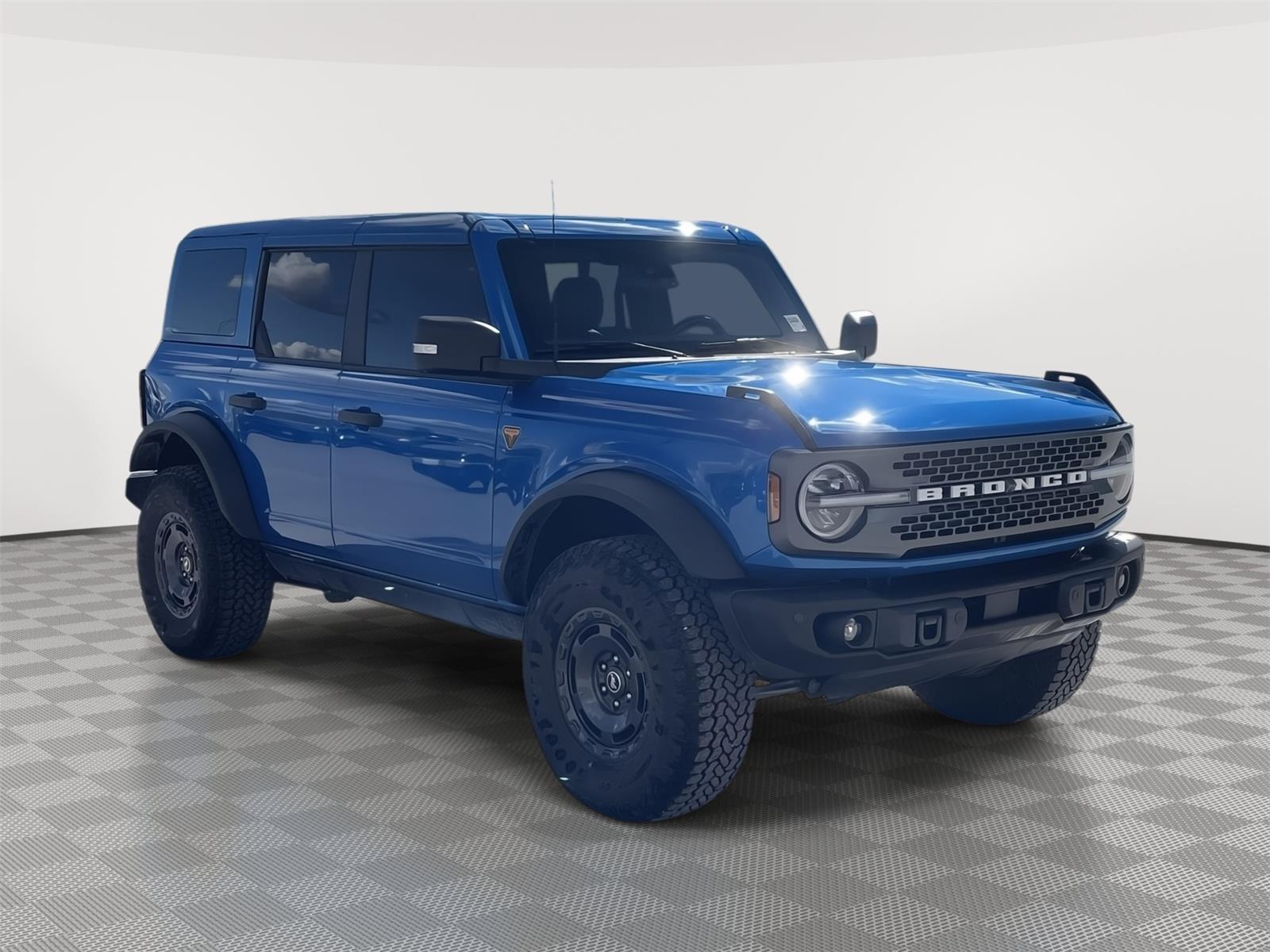 Vehicle photo 8