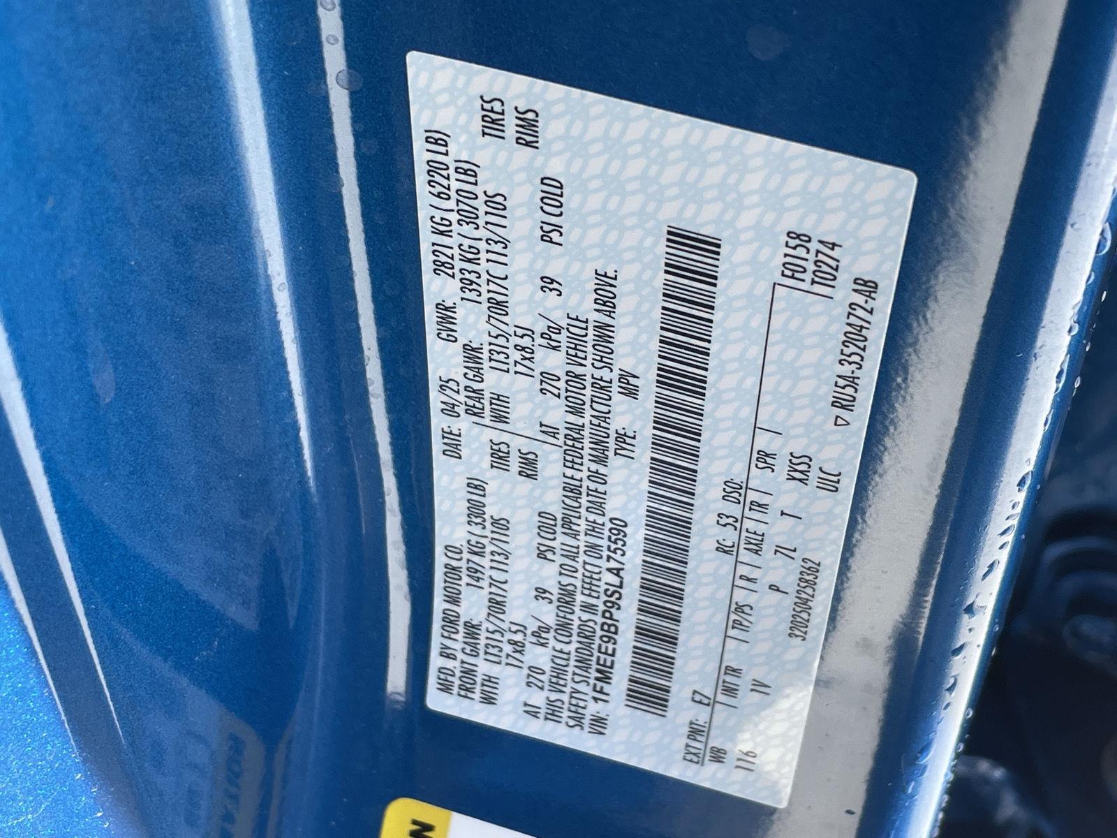Vehicle photo 11