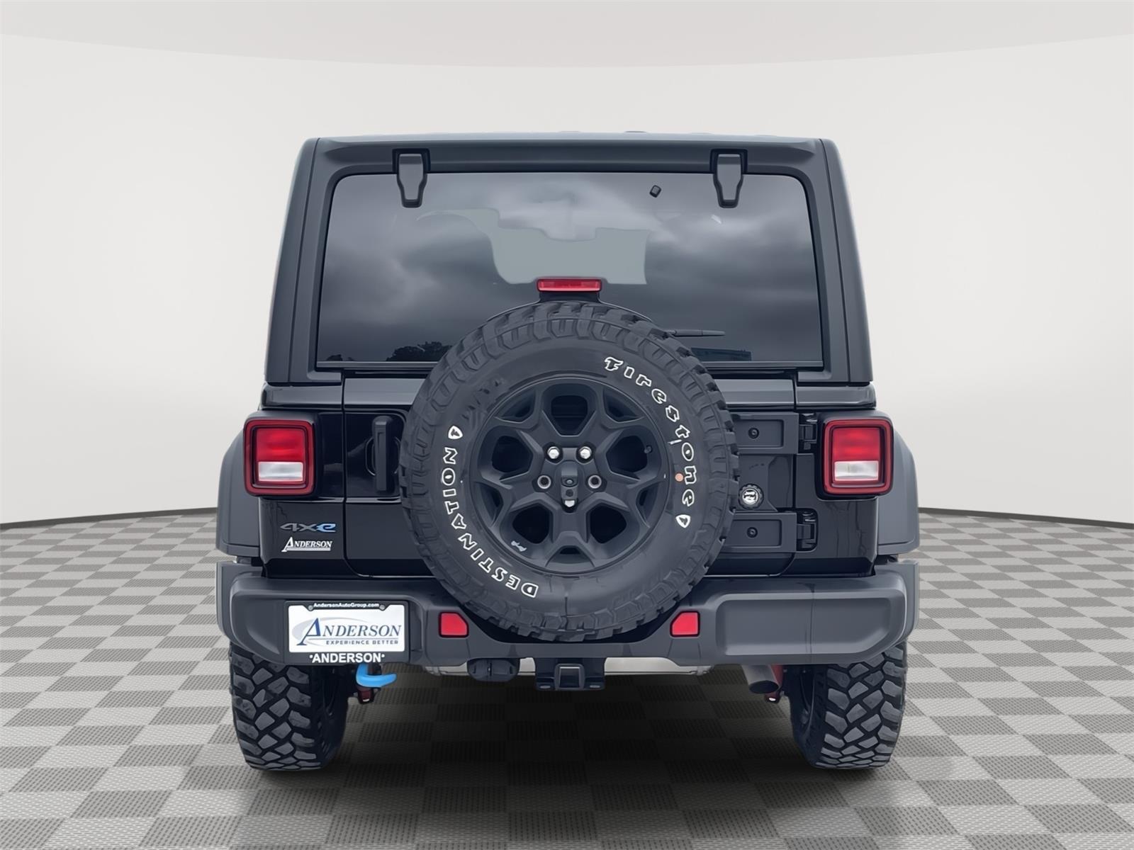 Vehicle photo 5