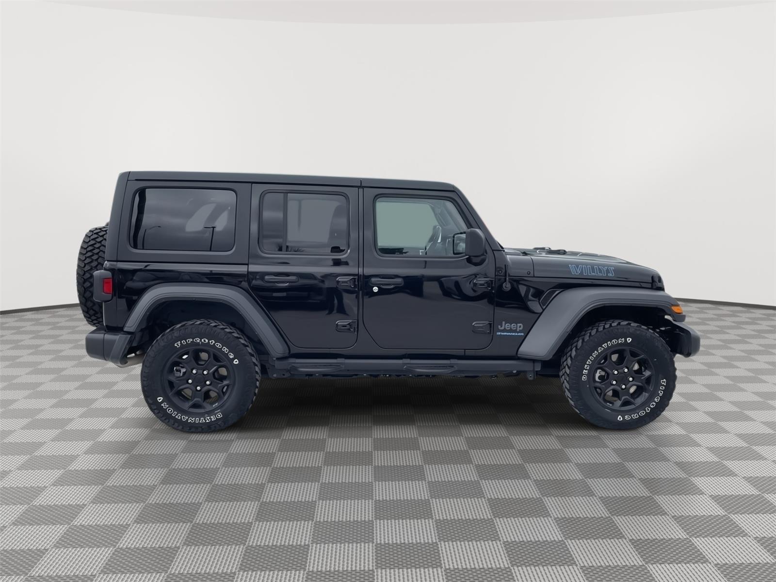 Vehicle photo 7