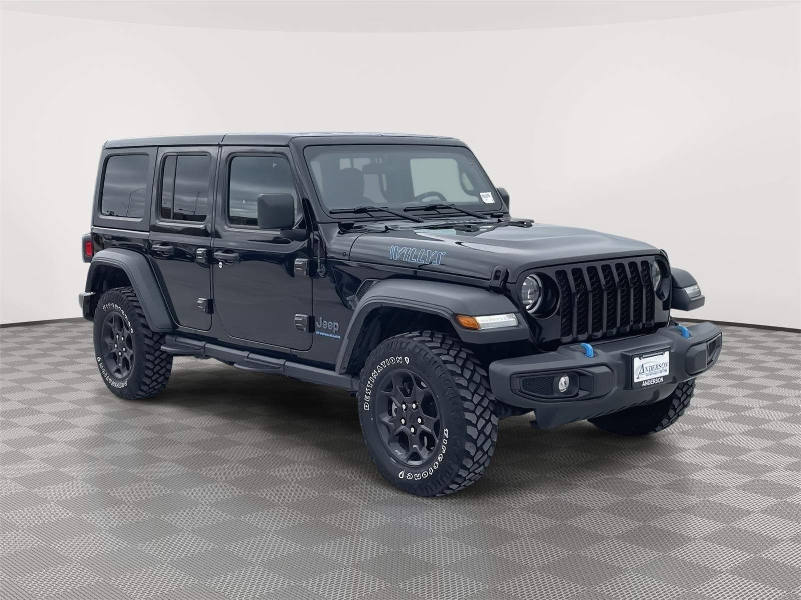 Vehicle photo 8