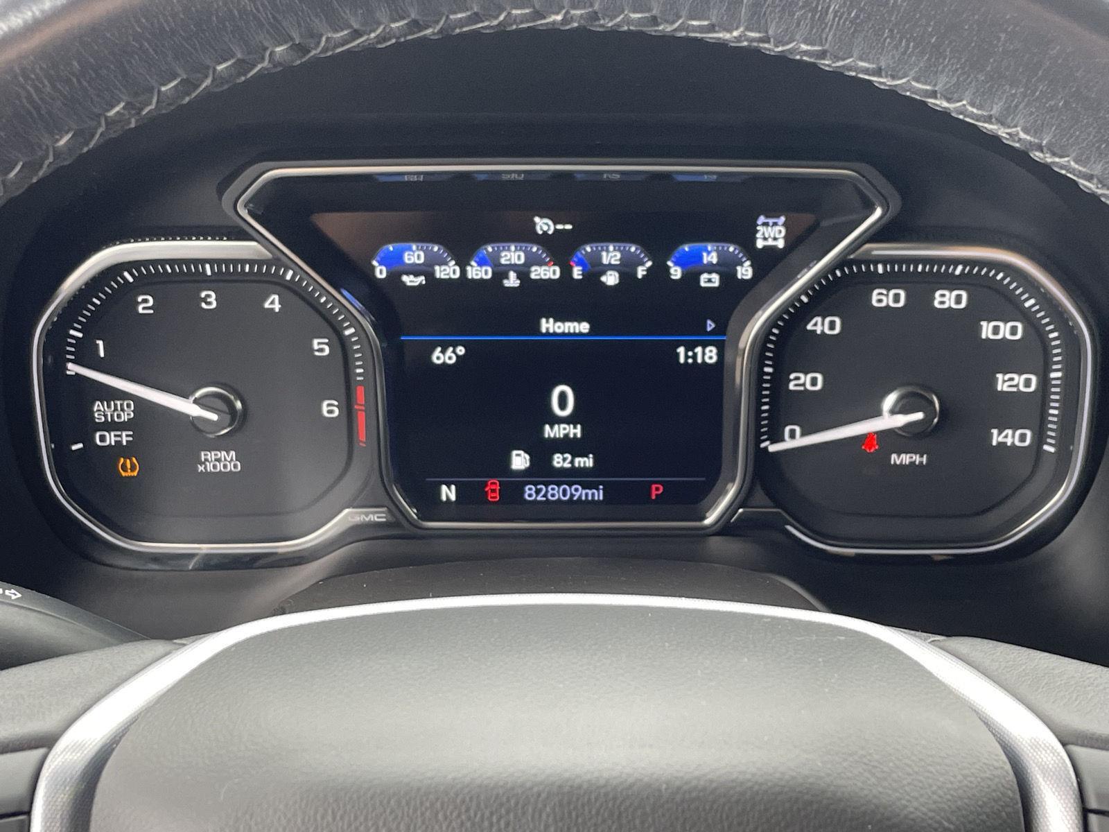 Vehicle photo 3