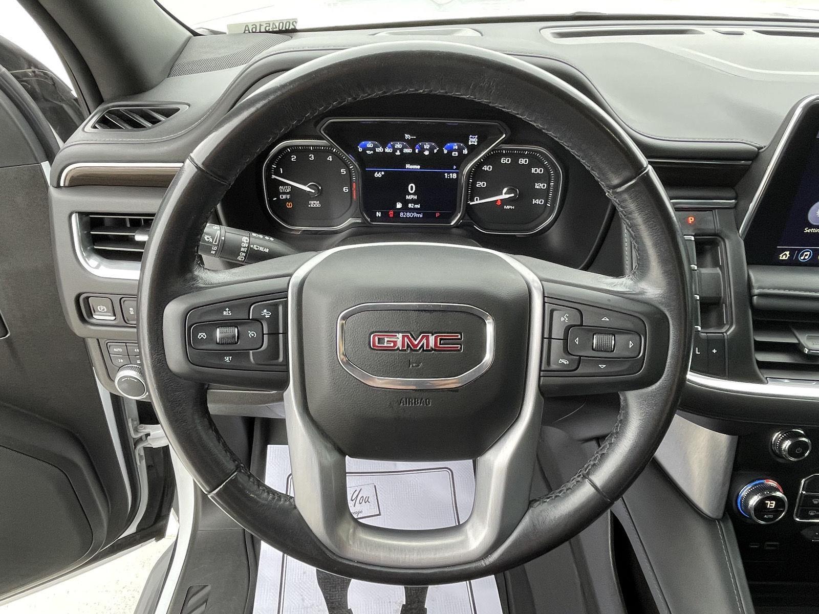 Vehicle photo 13