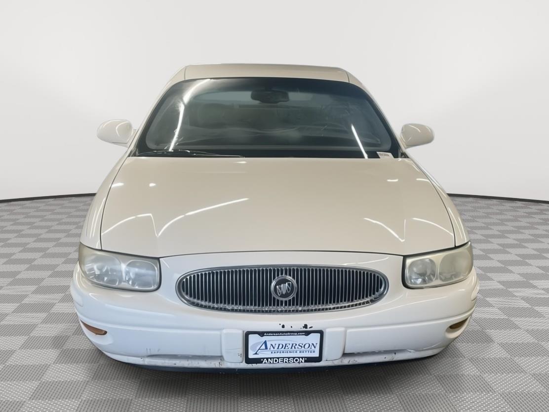 Vehicle photo 9