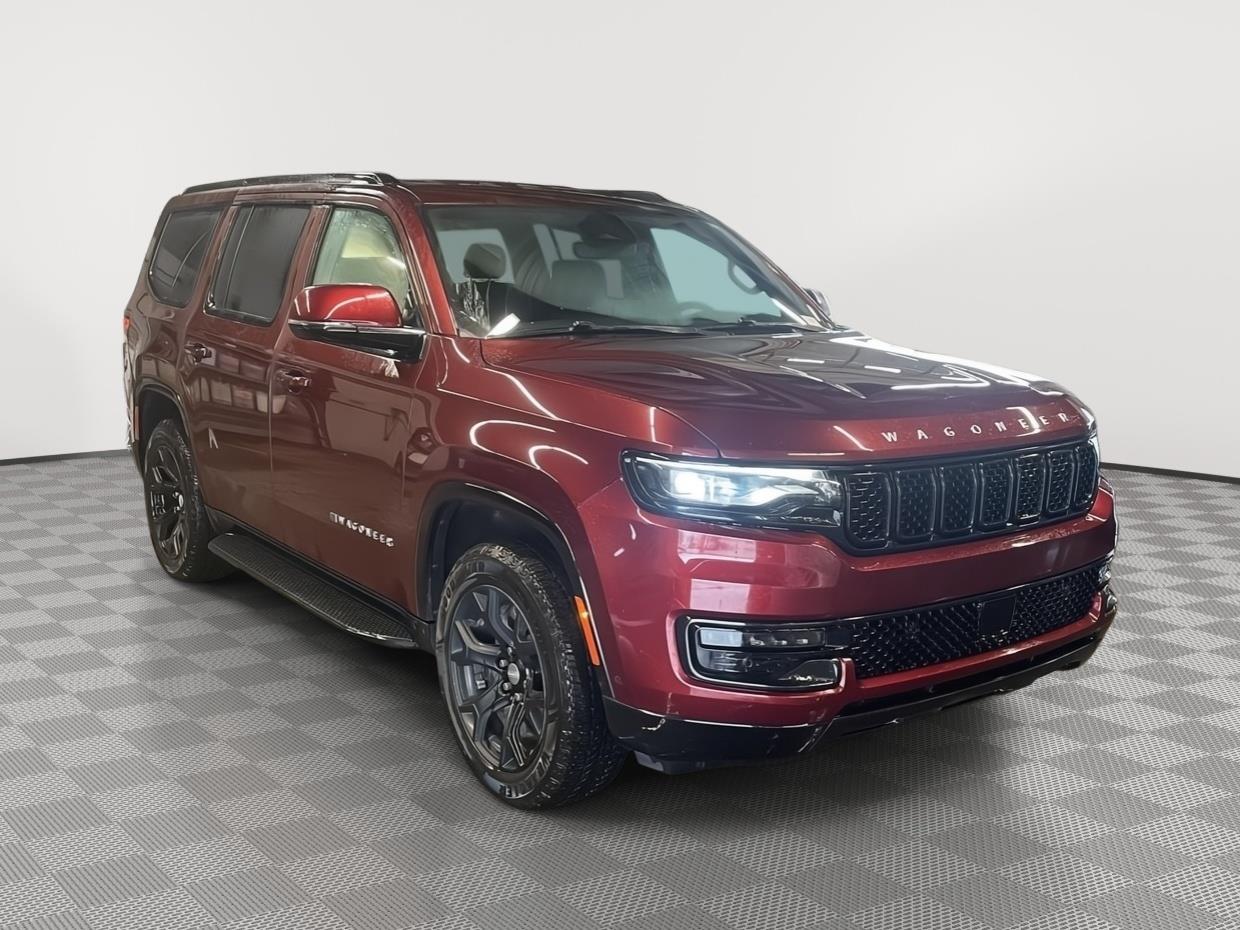 Vehicle photo 8