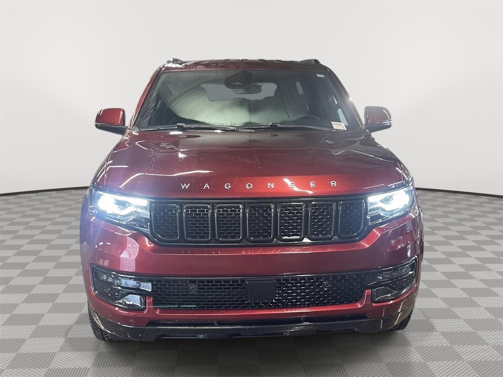 Vehicle photo 9